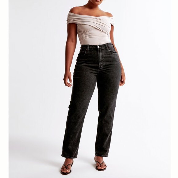 Abercrombie And Fitch - Curve Love Ultra High Rise Ankle Straight Jean - 2 Short - Picture 1 of 14